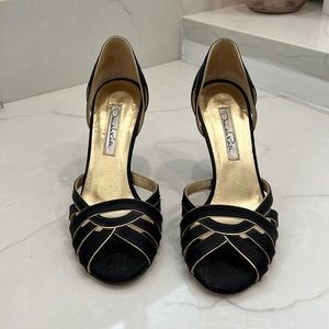 Oscar DeLa Renta heels